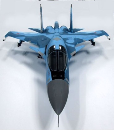Sukhoi SU34 ARF con empuje vectorial largo 1m45
