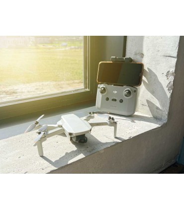 DJI Mini 2 SE Fly More Combo